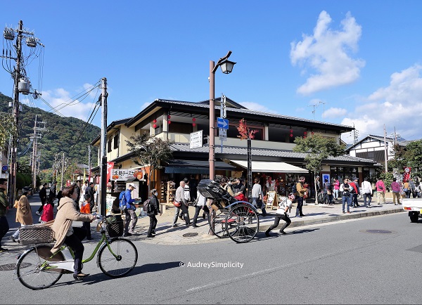 Street scene at Arashiyama taken by AudreySimplicity